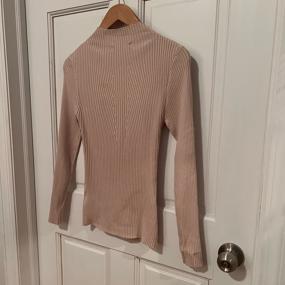 Cream Ribbed Knit Sweater - Picture 9 of 12